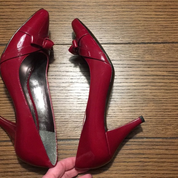 Laura Ashley dark red shoes - Picture 5 of 7